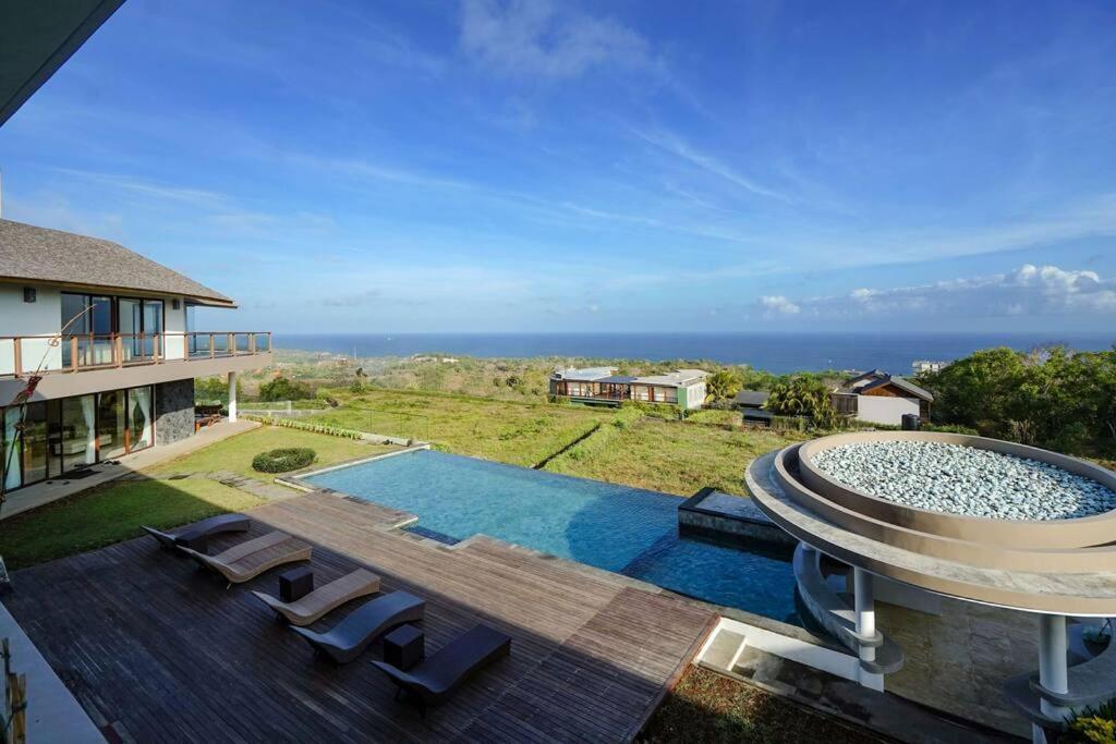 Grand Villa Uluwatu Ungasan  Exterior photo